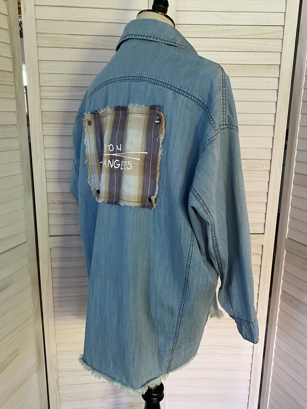 POL Blue Denim Button-Down Shirt/Shacket with Back Plaid Patch SZ S - Picture 6 of 14
